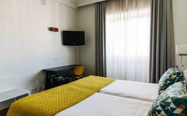 America Diamonds Hotel