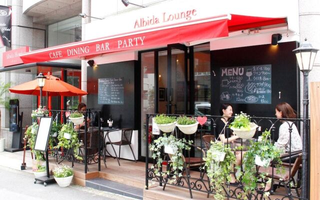 Albida Hotel Aoyama - Caters to Women