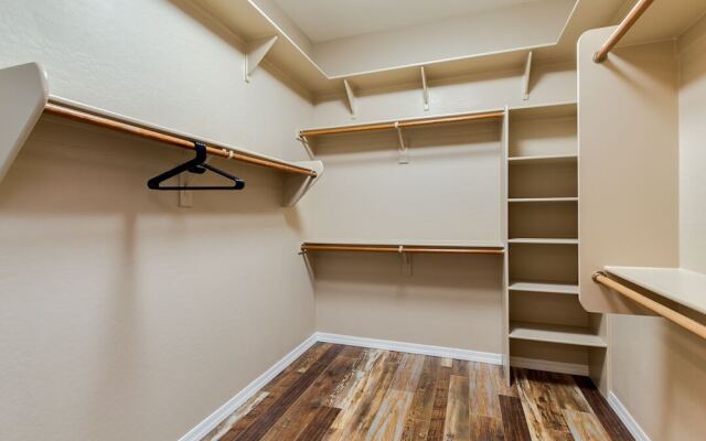 Lynx - 3 Br Home