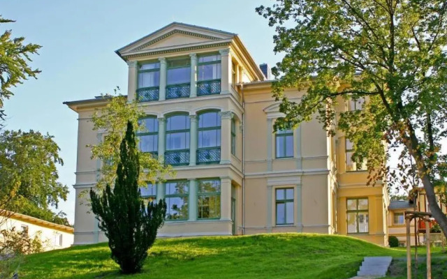 Villa Charlottes Höh App 8