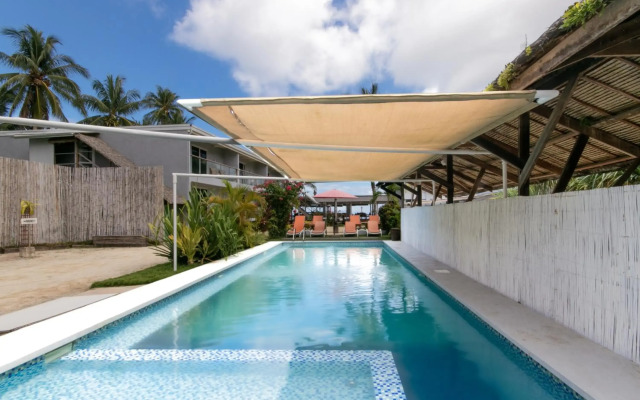 Reef Beach Resort