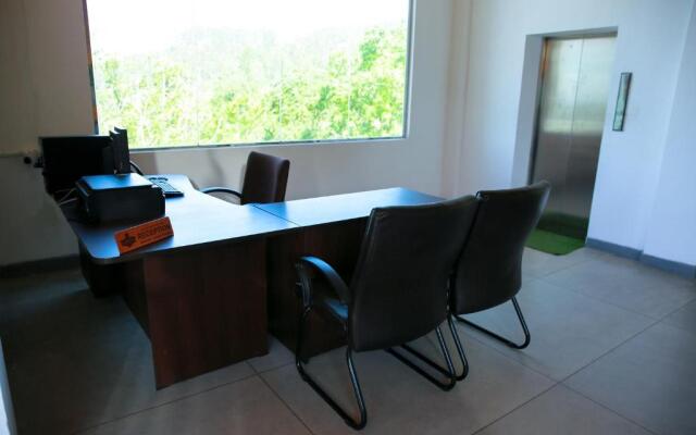 Glenloch Tea Factory Hotel