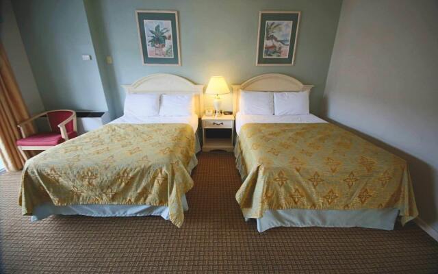 Flagship Oceanfront Hotel