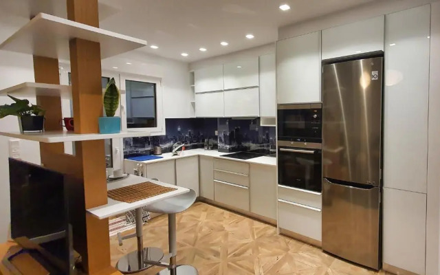 The Six Museums central Athens Stadium 4pers apart