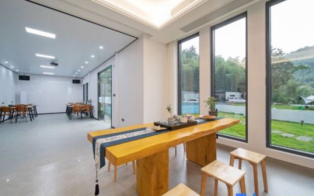 Yunshang Grassland · Anji Two-bedroom Design Light Luxury Holiday Beauty