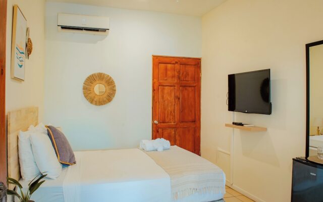 Zulu Surf Hotel