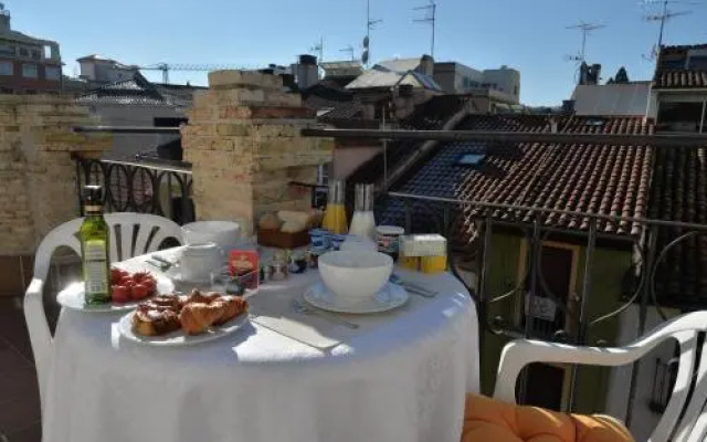 Navarra Chic Apartment & Terrace