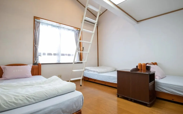 Youth Guest House Atoma