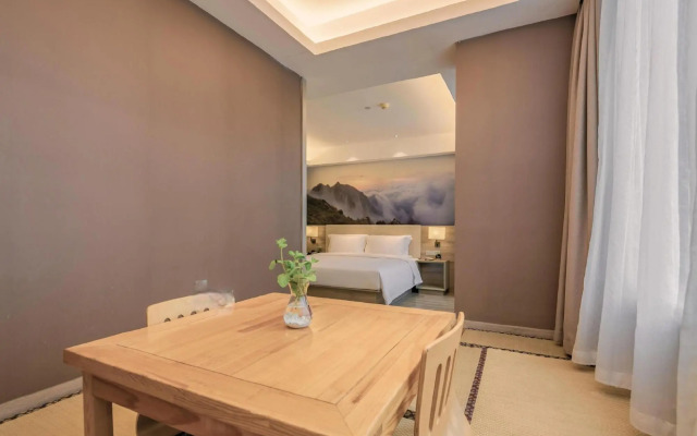 Atour Hotel Petroleum University Xian
