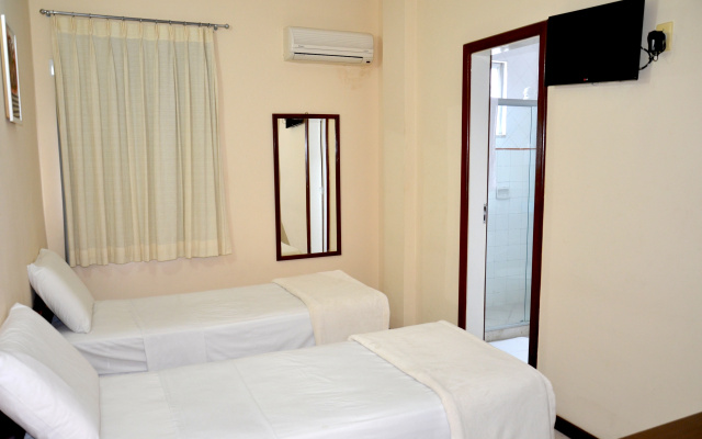 Hotel Acalanto