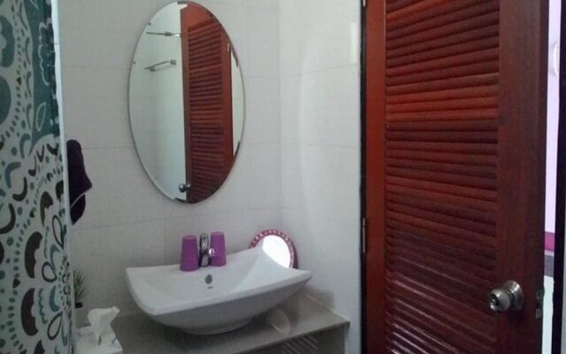 The Memories Holiday Home Beachside & Mini Zoo Samui Lamai