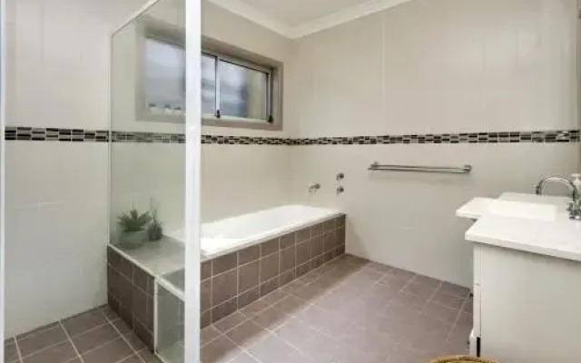 Front Creek Unit No 5