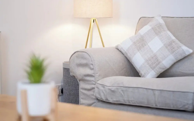 Coopers Croft - 1 Bedroom Apartment Markinch