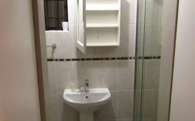 Yolonwabo bed and breakfast