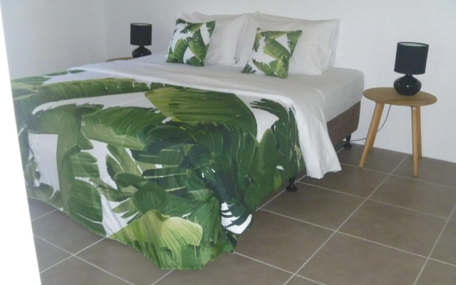 Chez Noosa Resort Motel