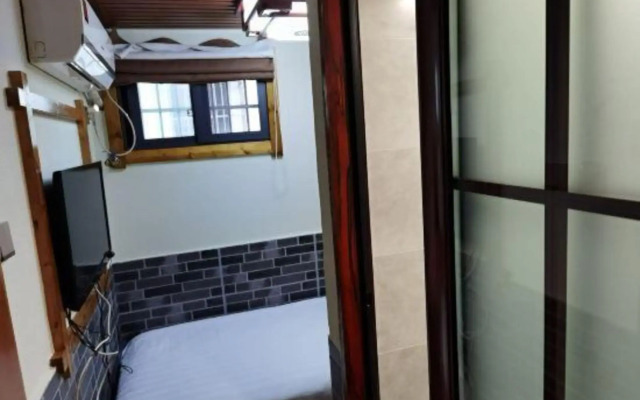 Taoyuanju Inn