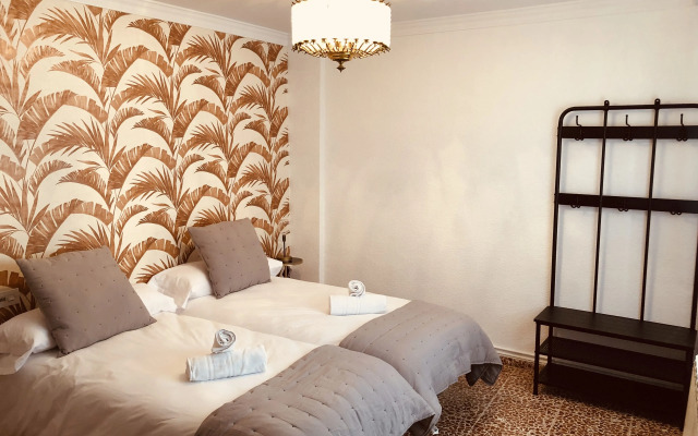 tuGuest Gran Via 42 Apartment