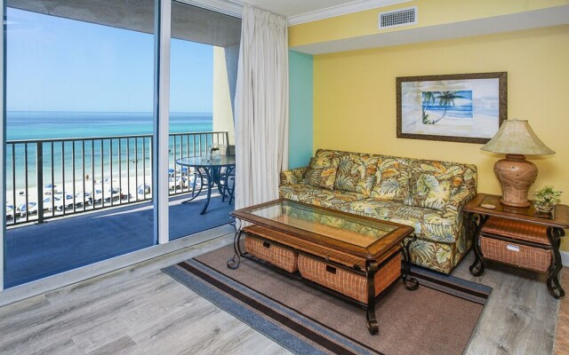 Tidewater 313 213334 by RedAwning