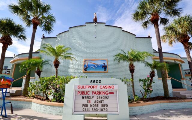 Seaside Sonata by Vtrips