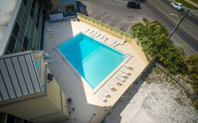 Seahaven Beach Hotel