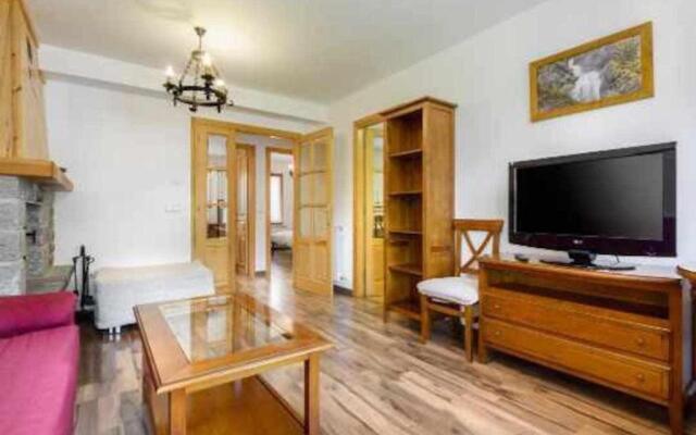 Apartamentos CAPERAN 2hab o hab familiar