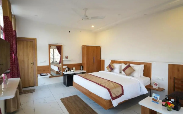 MGM Whispering Wind's Yelagiri