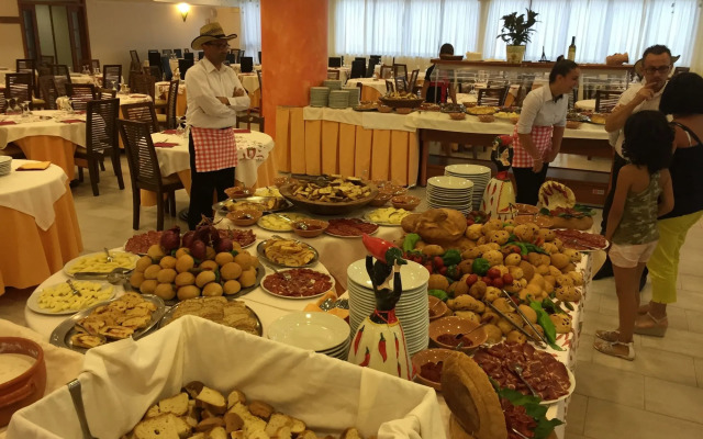 Cala Greca Beach Resort