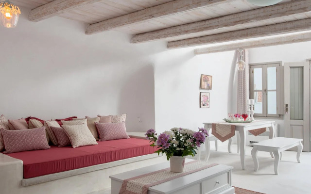Senses Boutique Hotel & Luxury Suites