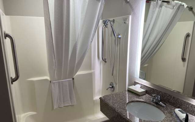 Days Inn & Suites by Wyndham Tahlequah