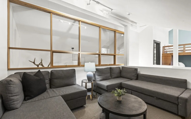 Snow Flower 126 2 Bedroom Condo