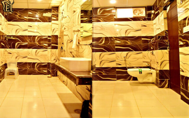 Hotel Elgrovia