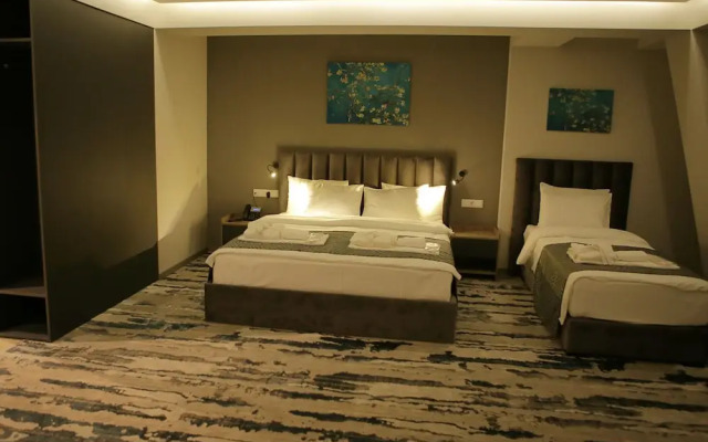 Hotel Address 9D