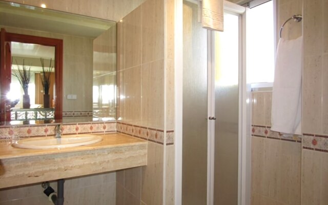 Carihuela Beach Apartments