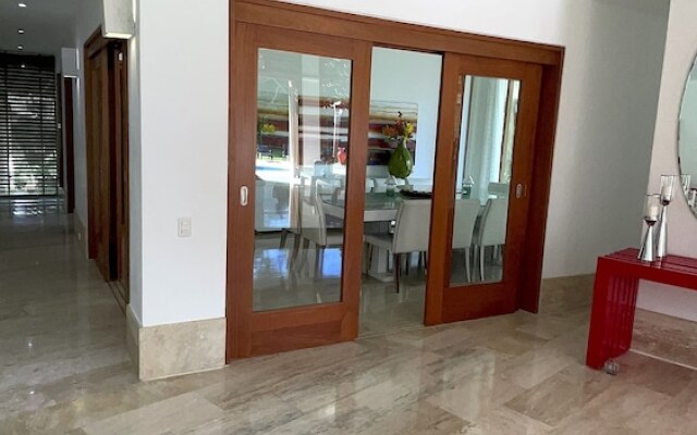 "srvittinivillas /spacius/ Confort Villa/ Fam/ Team/ Couples"