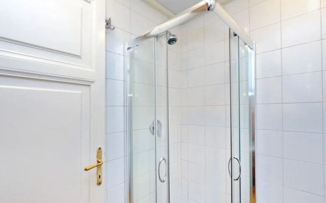 Treasurerome Spanish Steps Family 4BR