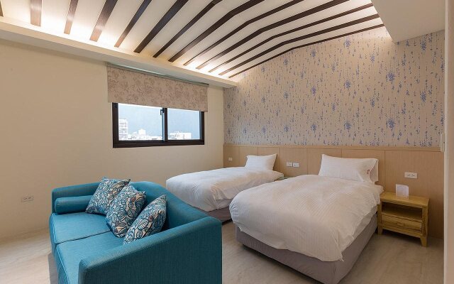 Visual Range B & B