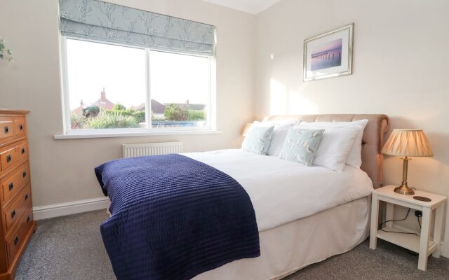 Sea View House