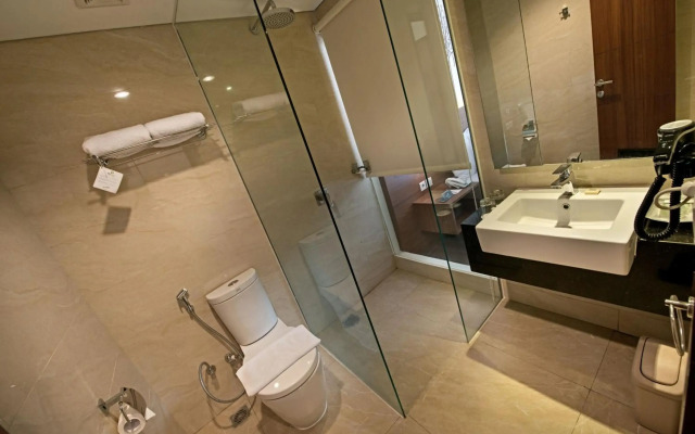 Grand Whiz Hotel Poins Simatupang Jakarta