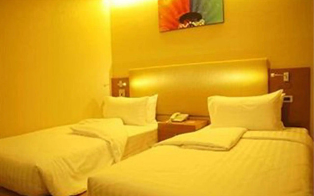 The Moonite Boutique Hotel