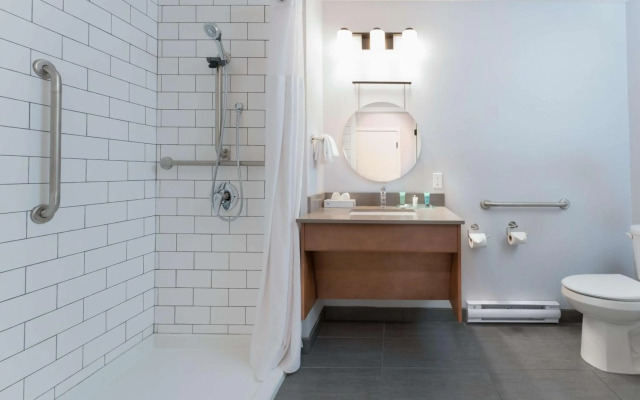 Prestige Kamloops Hotel, WorldHotels Crafted