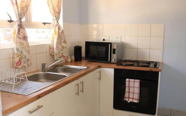 Cozy 2 bedroom loft close to the city centre.