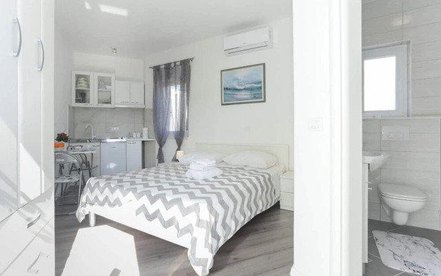 Ivica - With Pool - H