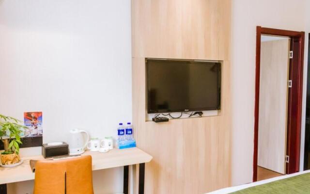 GreenTree Inn Xuancheng South Zhuangyuan Road Express Hotel