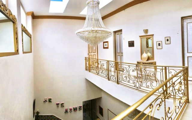 Petit Hostel