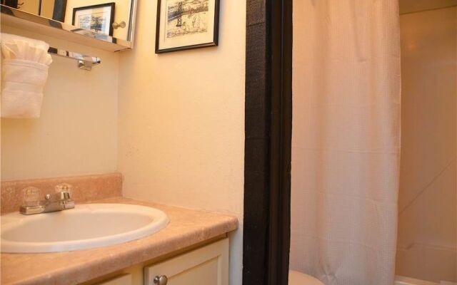 Der Steiermark Unit 219 by RedAwning