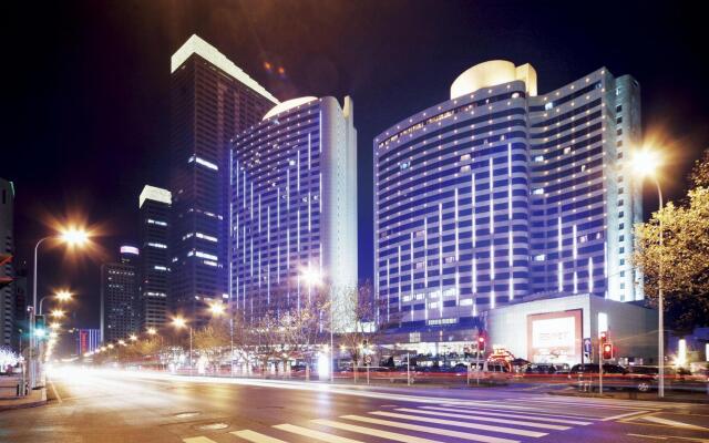 Furama Hotel Dalian