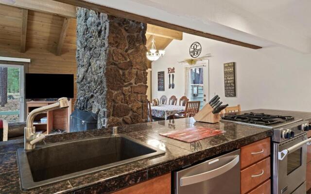 2 Landrise-AC-Hot Tub-4BR/2BA