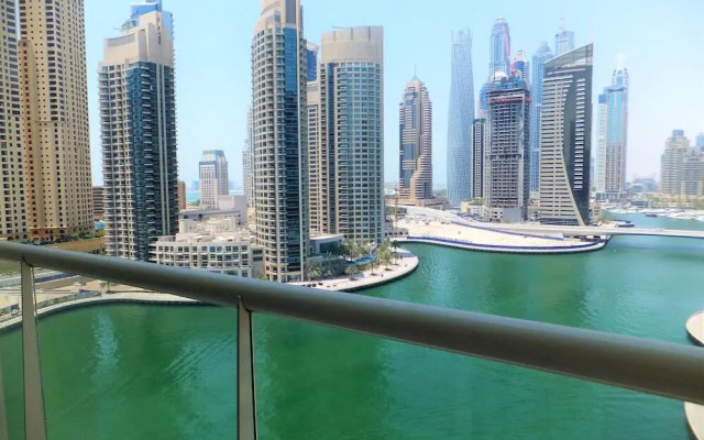 Marina Quays West Tower