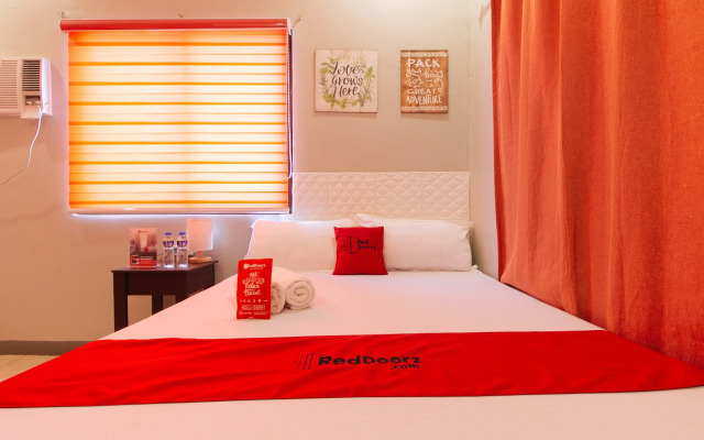 RedDoorz near Christ the King Medical Center