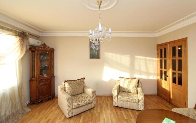 RC on Sayat-Nova avenue 21